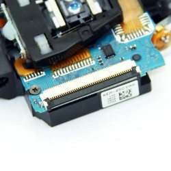Pièce de Rechange Chariot Bloc Optique PS3 KEM-450DAA